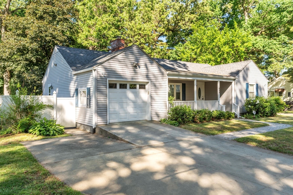 494 Tiffany Street Springfield, MA 01108 - Photo 2 of 40 a front view of a house with a yard