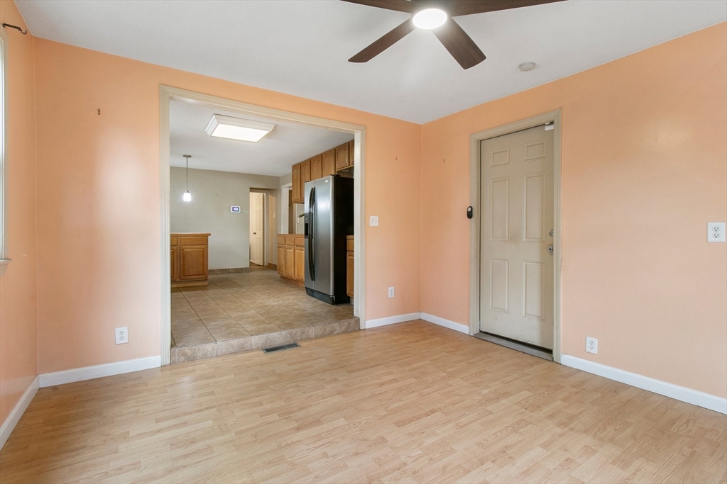494 Tiffany Street Springfield, MA 01108 - Photo 8 of 40 a view of an empty room