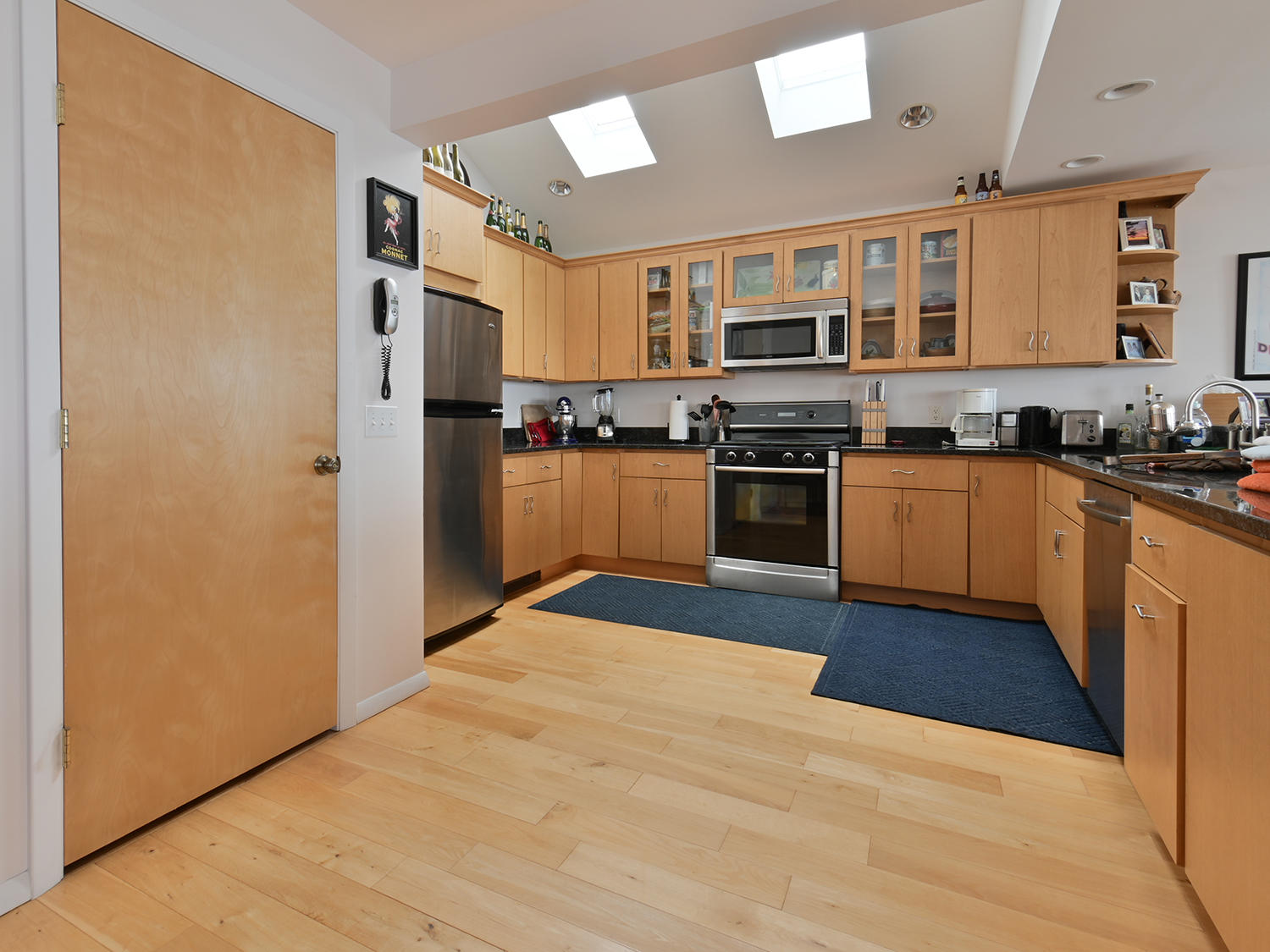 541 Jericho Bay Road Swans Island, ME 04685 - Photo 15 of 52 Kitchen