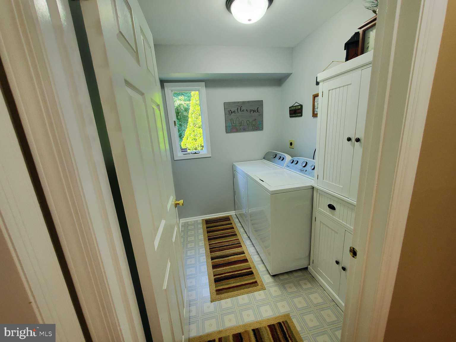 7 Buck Road Hamilton, NJ 08620 - Photo 5 of 25