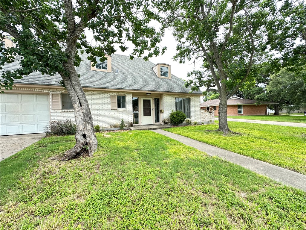 128 Fulton Place Portland, TX 78374 - Photo 3 of 3