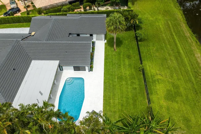 $2,725,000 | 6901 Giralda Circle, Boca Raton, FL 33433
