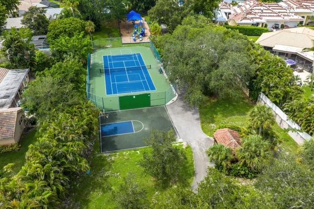 $2,725,000 | 6901 Giralda Circle, Boca Raton, FL 33433