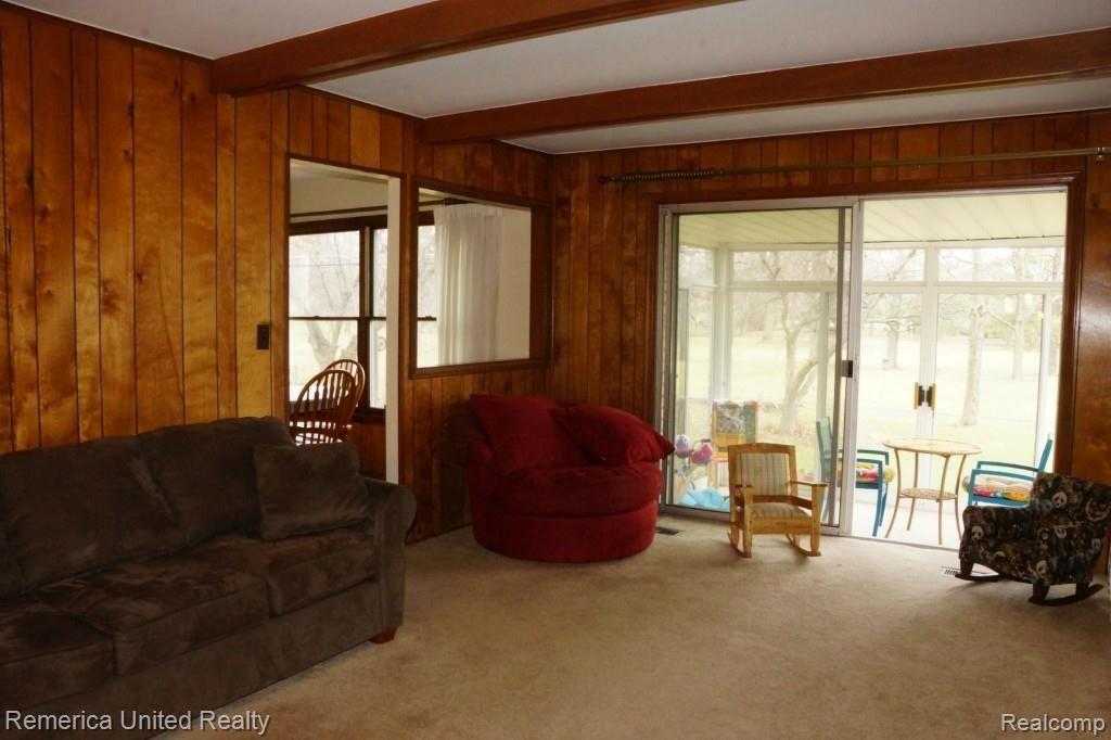 29700 Fox Grove Road Farmington Hills, MI 48334 - Photo 29 of 48