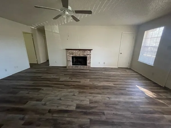 $1,495 | 509 Hedgewood Drive, Georgetown, TX 78628