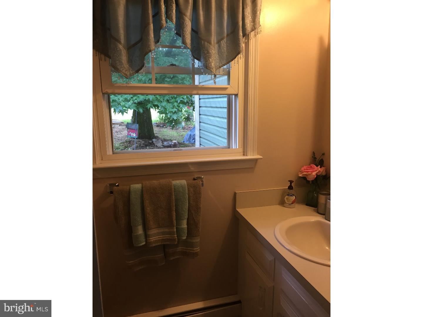 180 Meetinghouse Road Doylestown, PA 18901 - Photo 7 of 25 Bathroom