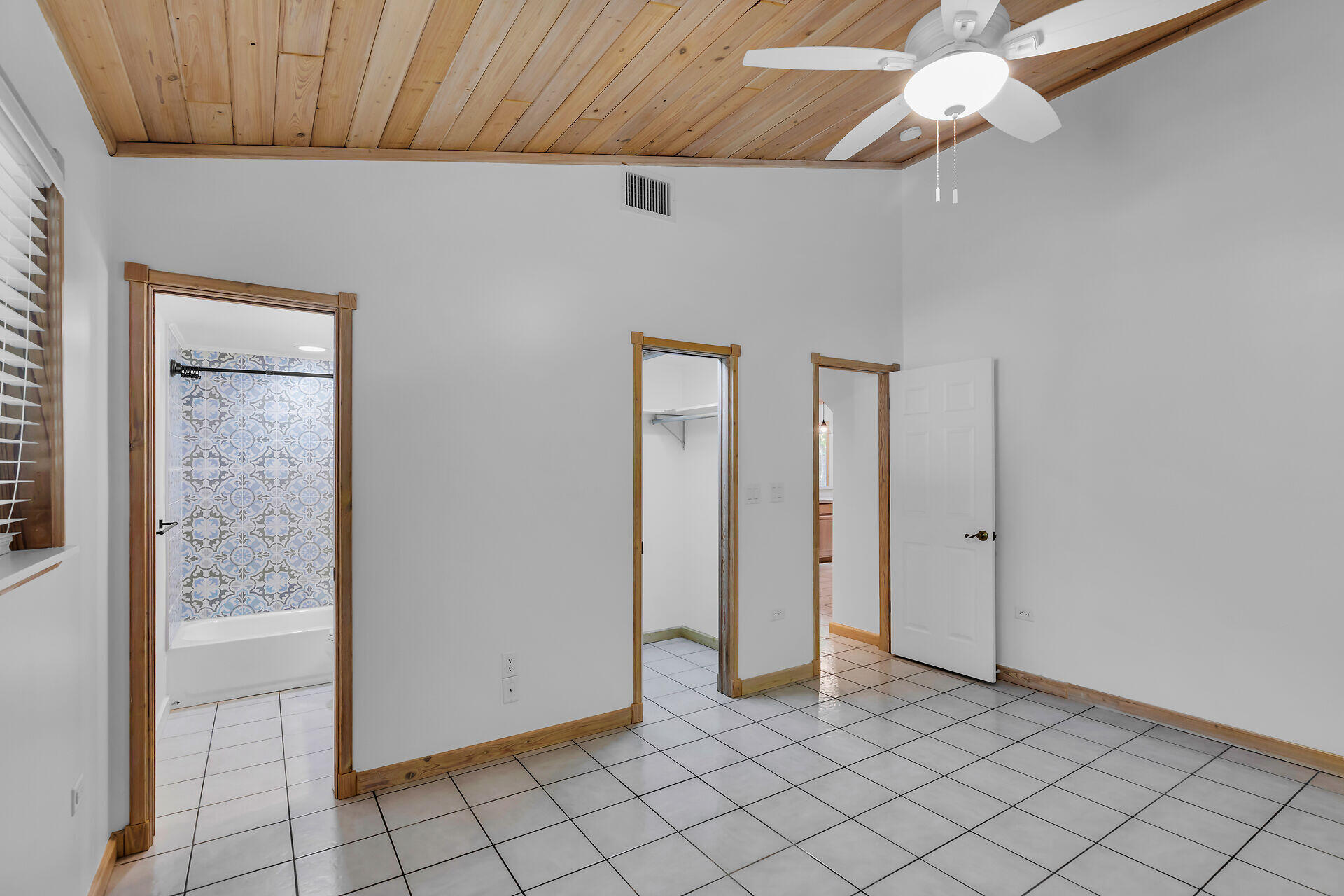 320 Sound Drive Key Largo, FL 33037 - Photo 32 of 48