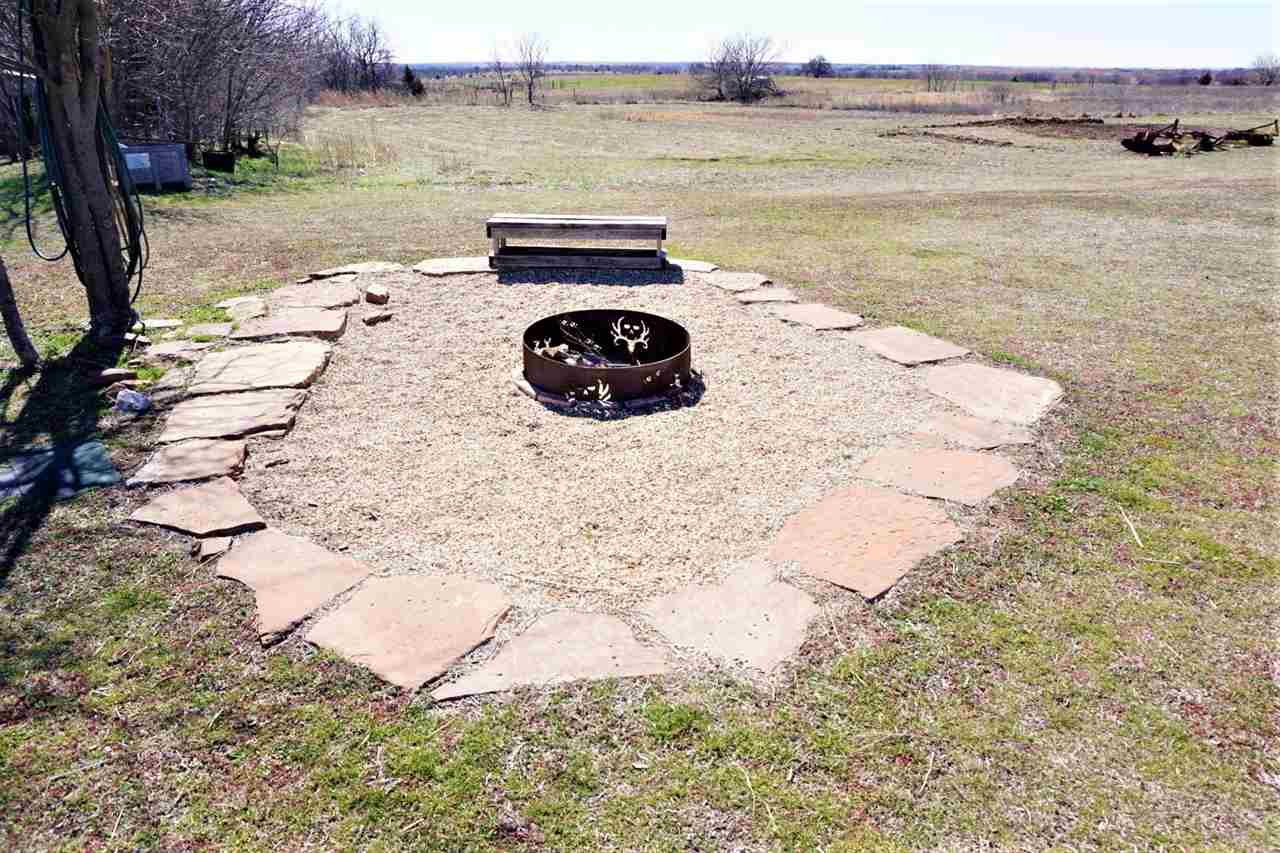 16201 County Road 100 Perry, OK 73077 - Photo 15 of 21 Gallery Image 15