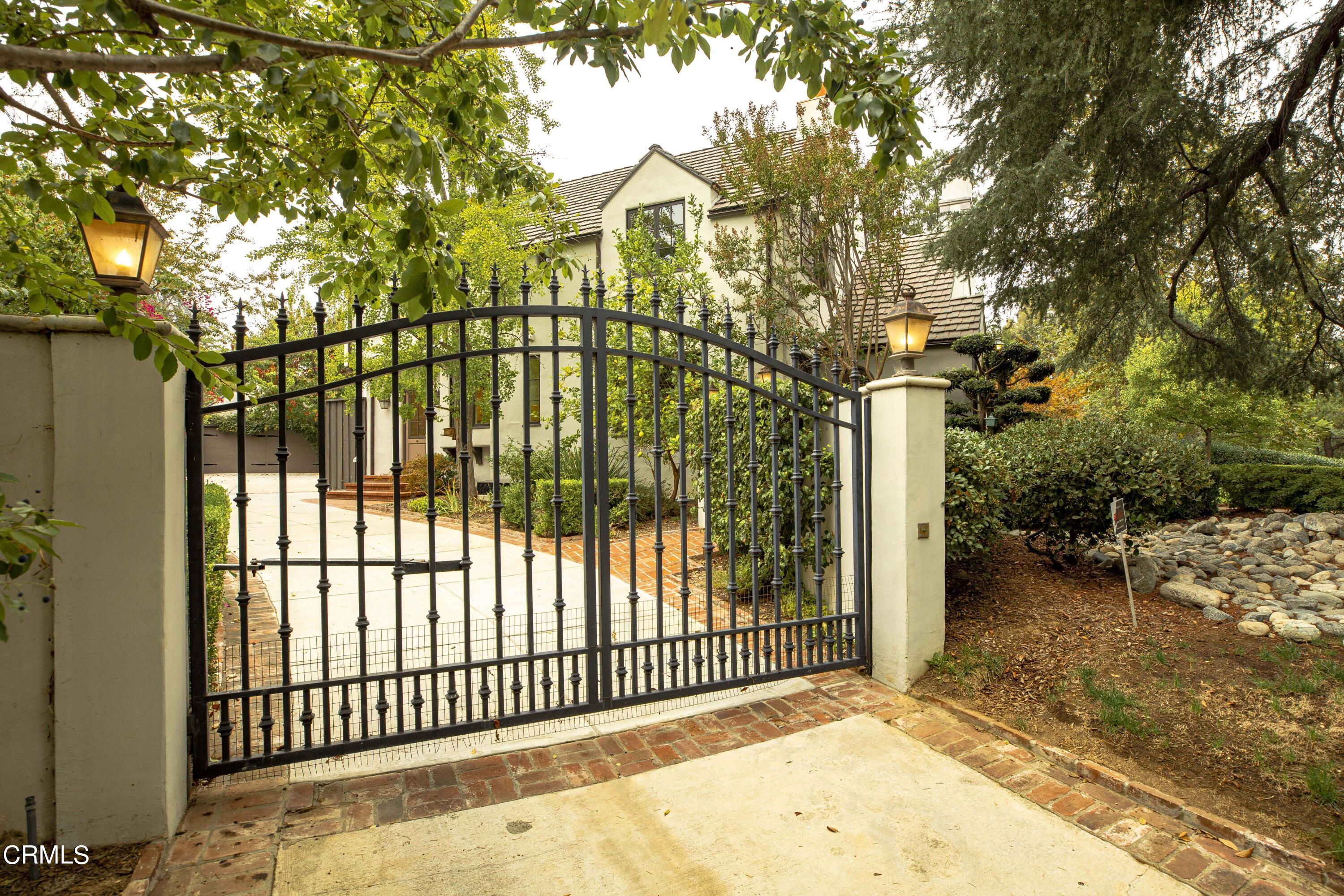 Undisclosed Address Pasadena, CA 91106 - Photo 36 of 40 a view of a wrought iron fences in front of house