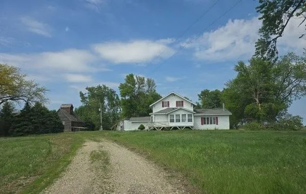 $1 | 44375 60th Street, Frost, MN 56033