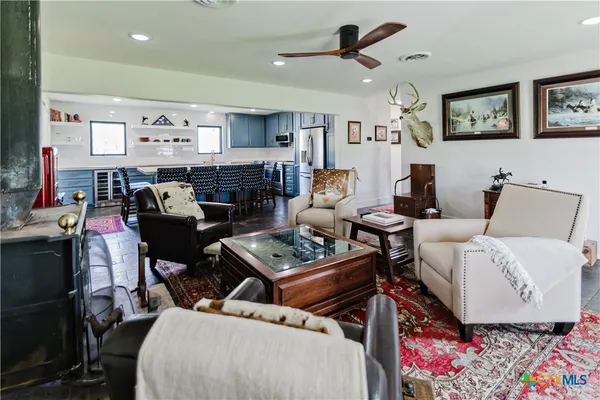 $319,000 | 522 Mulberry Road, Cuero, TX 77954