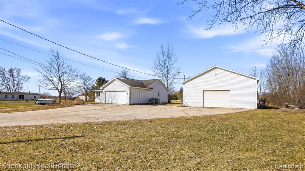 7045 Hospital Road Freeland, MI 48623 - Photo 2 of 35 Gallery Image 2