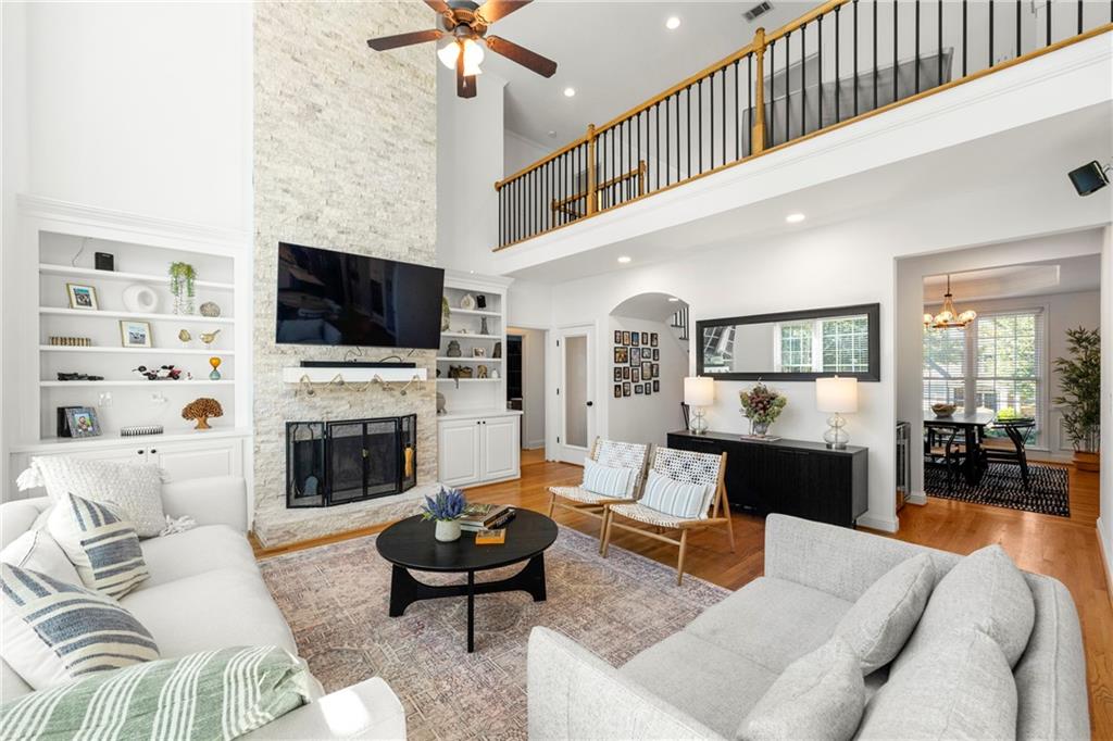 12579 Huntington Trace Alpharetta, GA 30005 - Photo 14 of 64