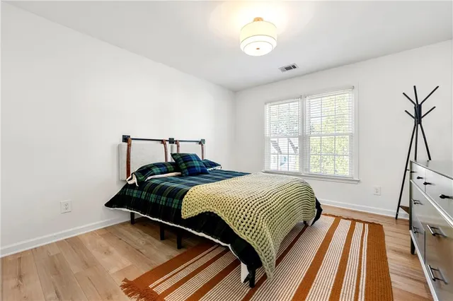 $990,000 | 12579 Huntington Trace, Alpharetta, GA 30005