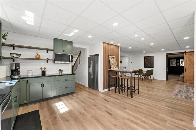 $990,000 | 12579 Huntington Trace, Alpharetta, GA 30005