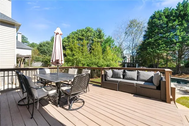 $990,000 | 12579 Huntington Trace, Alpharetta, GA 30005