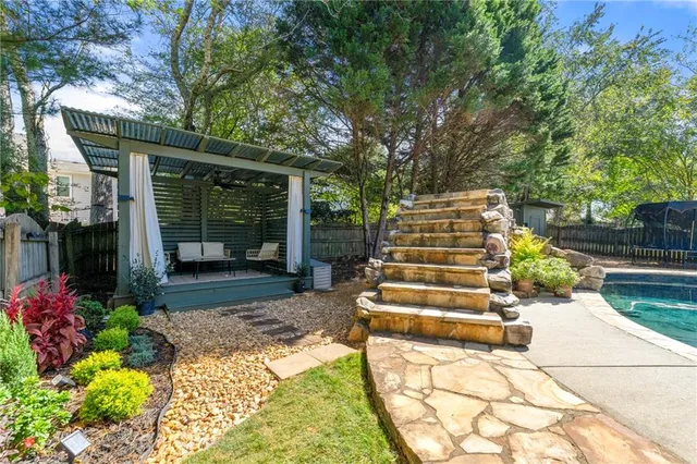 $990,000 | 12579 Huntington Trace, Alpharetta, GA 30005