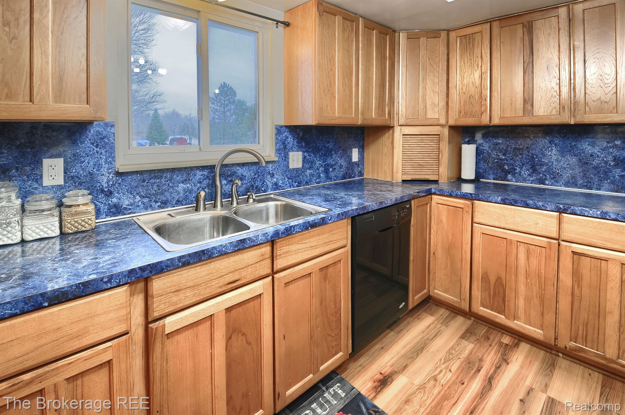 3503 Barnes Road Millington, MI 48746 - Photo 29 of 39 Gallery Image 29