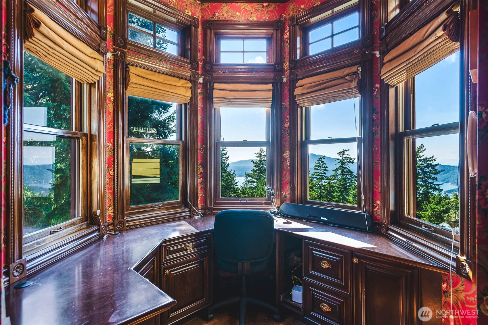 1656 Eagle Ridge Road Orcas Island, WA 98245 - Photo 32 of 40 a living room with a large window