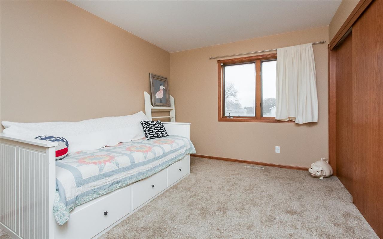 2829 South Parkridge Road Marion, IA 52302 - Photo 15 of 25 Gallery Image 15