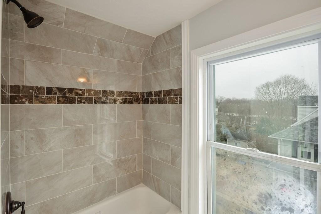 9 Cottage Court, Unit 3 Middleboro, MA 02346 - Photo 3 of 6