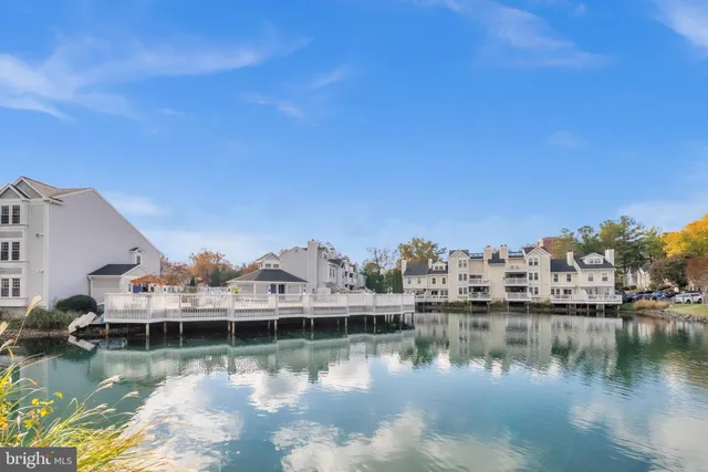 $384,995 | 3379 Lakeside View Drive, Falls Church, VA 22041