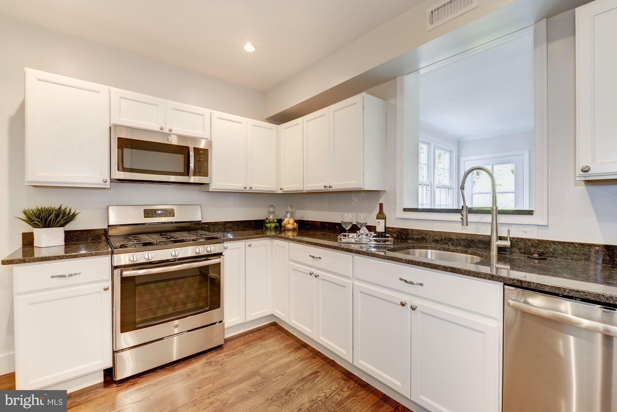 3723 R Street Northwest Washington, DC 20007 - Photo 3 of 14 Kitchen