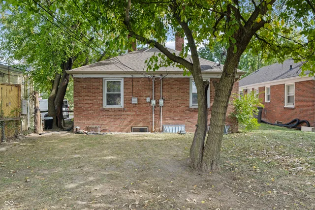 $155,000 | 932-934 North Leland Avenue, Indianapolis, IN 46219