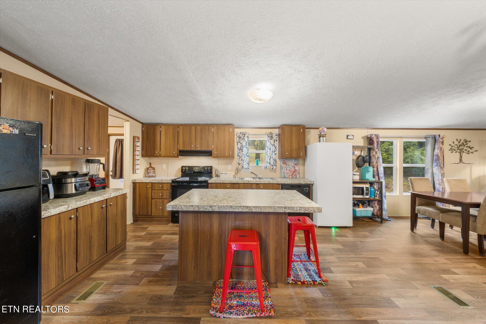 5220 McNutt Road Knoxville, TN 37920 - Photo 12 of 36 12-5220-McNutt-Rd-Knoxville-TN-12