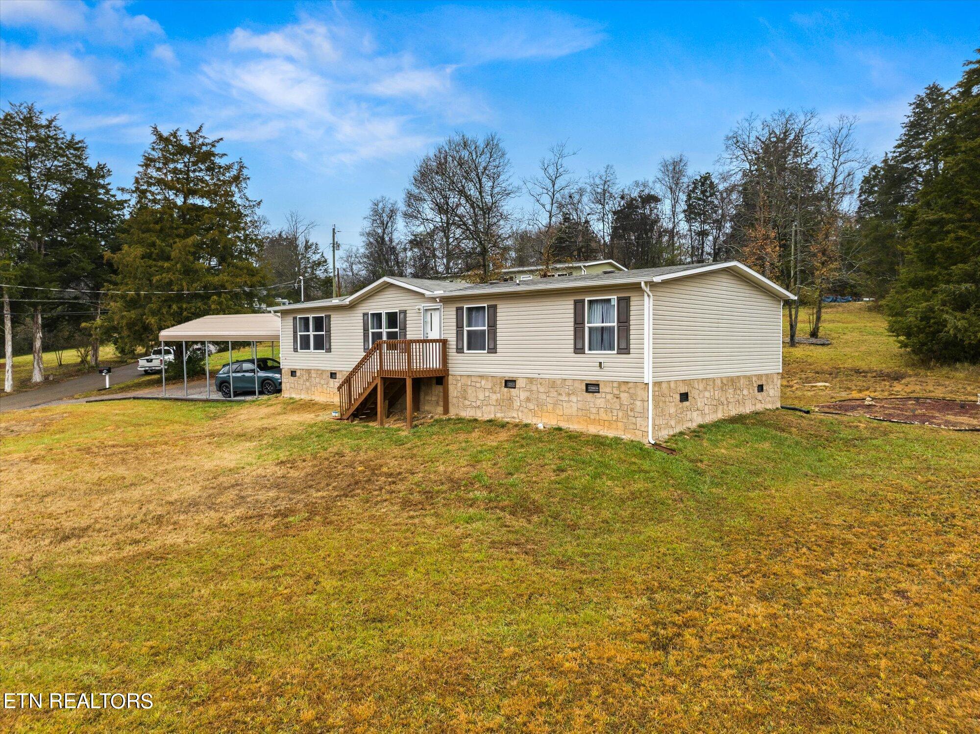 5220 McNutt Road Knoxville, TN 37920 - Photo 3 of 36 03-5220-McNutt-Rd-Knoxville-TN-3
