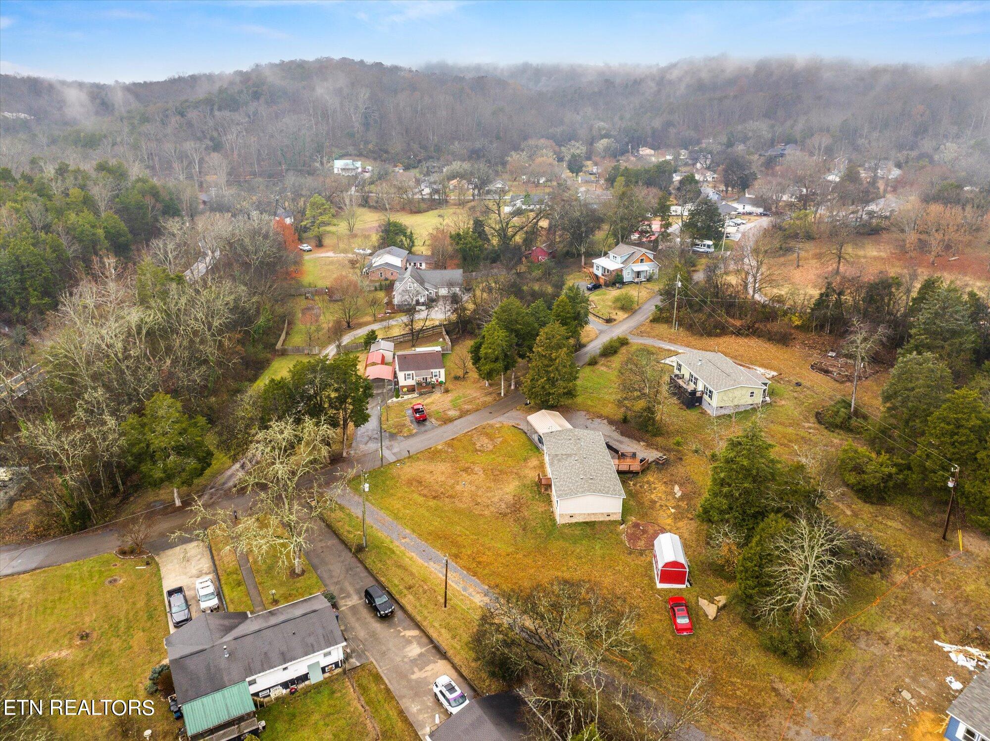 5220 McNutt Road Knoxville, TN 37920 - Photo 33 of 36 33-5220-McNutt-Rd-Knoxville-TN-33