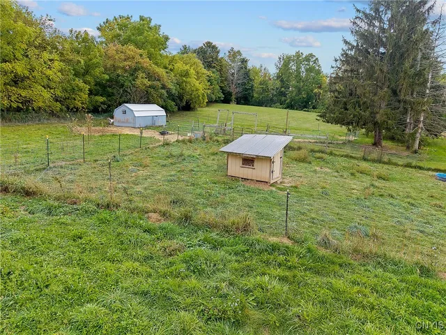 $599,900 | 693 Masters Road, Elbridge, NY 13060