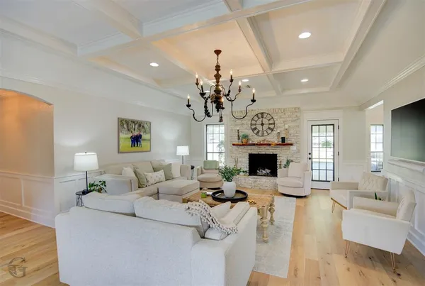 $449,777 | 6826 North Club Loop, Shreveport, LA 71107