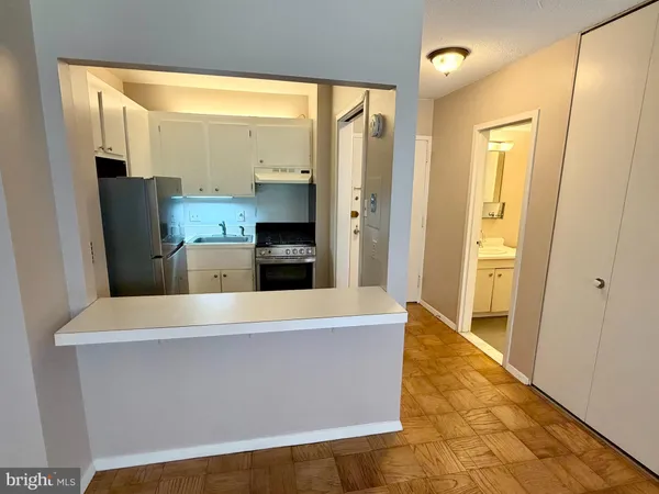 $1,650 | 5500 Friendship Boulevard, Unit 920N, Chevy Chase, MD 20815