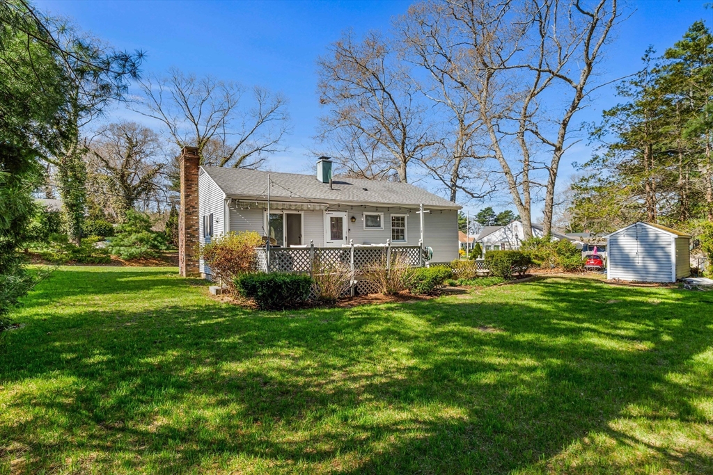 5 Pershing Avenue Acushnet, MA 02743 - Photo 26 of 33