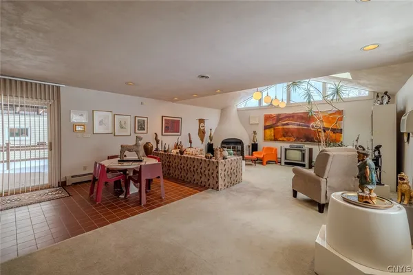 $297,000 | 100 Augusta Drive, Cicero, NY 13212