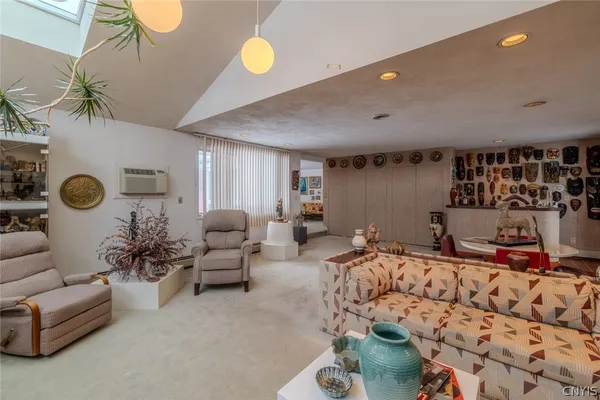 $297,000 | 100 Augusta Drive, Cicero, NY 13212