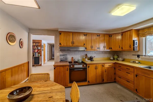 $297,000 | 100 Augusta Drive, Cicero, NY 13212