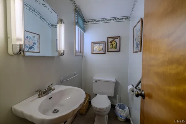 $297,000 | 100 Augusta Drive, Cicero, NY 13212