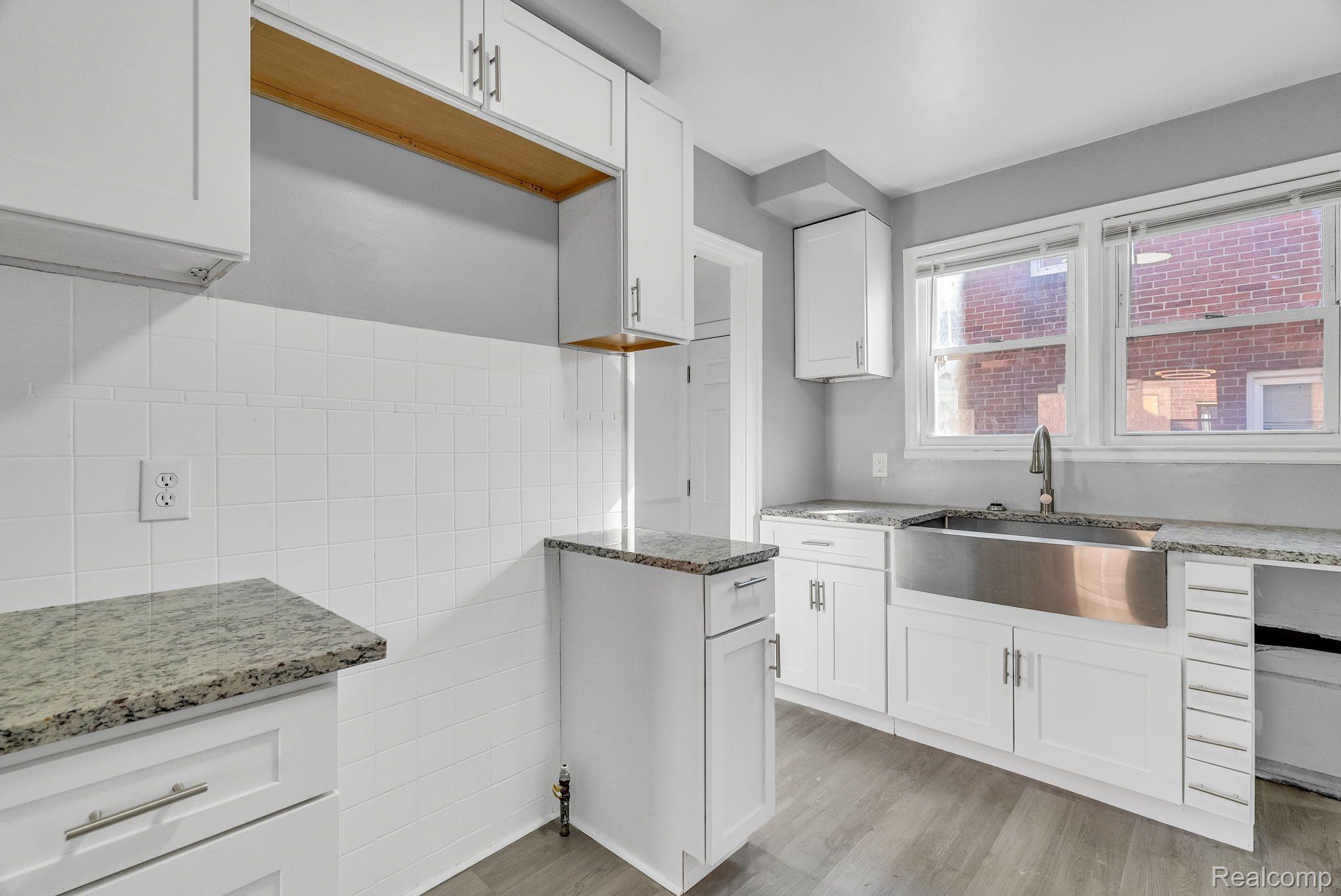 4718 Cadieux Road Detroit, MI 48224 - Photo 15 of 28 Gallery Image 15
