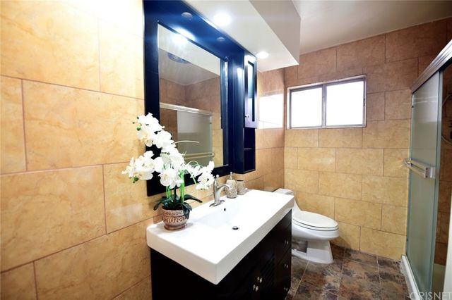 $460,000 | 330 North Howard Street, Unit 204, Glendale, CA 91206