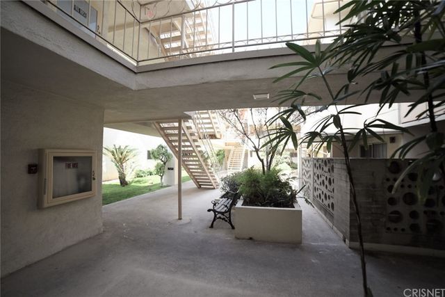 $460,000 | 330 North Howard Street, Unit 204, Glendale, CA 91206