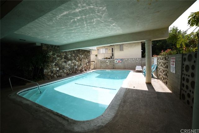 $460,000 | 330 North Howard Street, Unit 204, Glendale, CA 91206