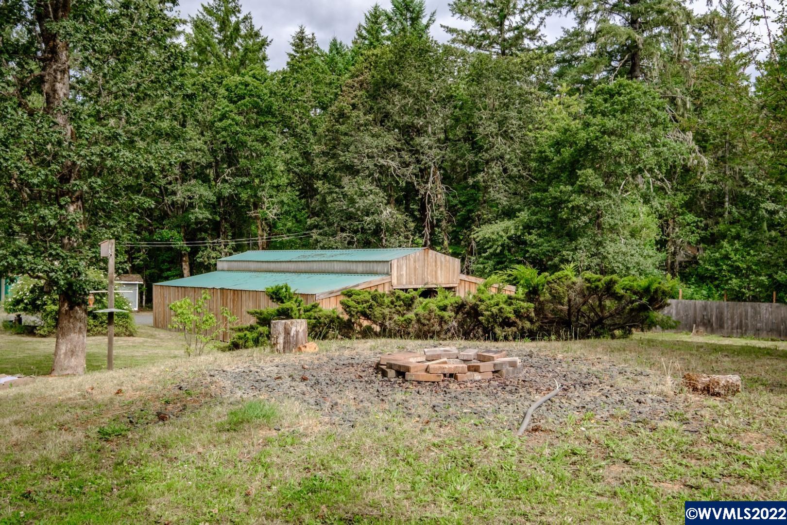 4735 Liberty Road Dallas, OR 97338 - Photo 31 of 42