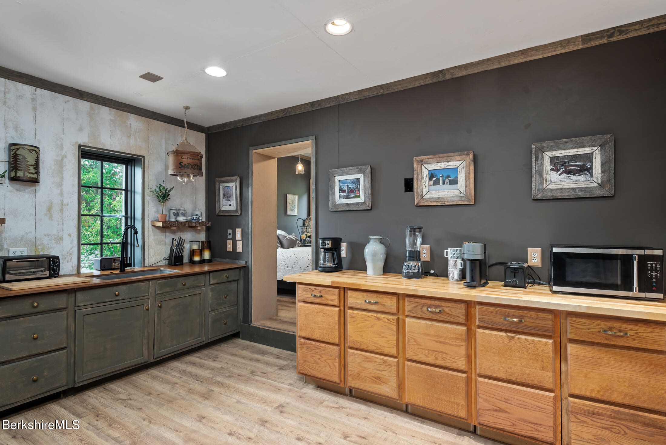 3310 Vt Route Pownal, VT 05261 - Photo 20 of 48 1st Floor Kitchen