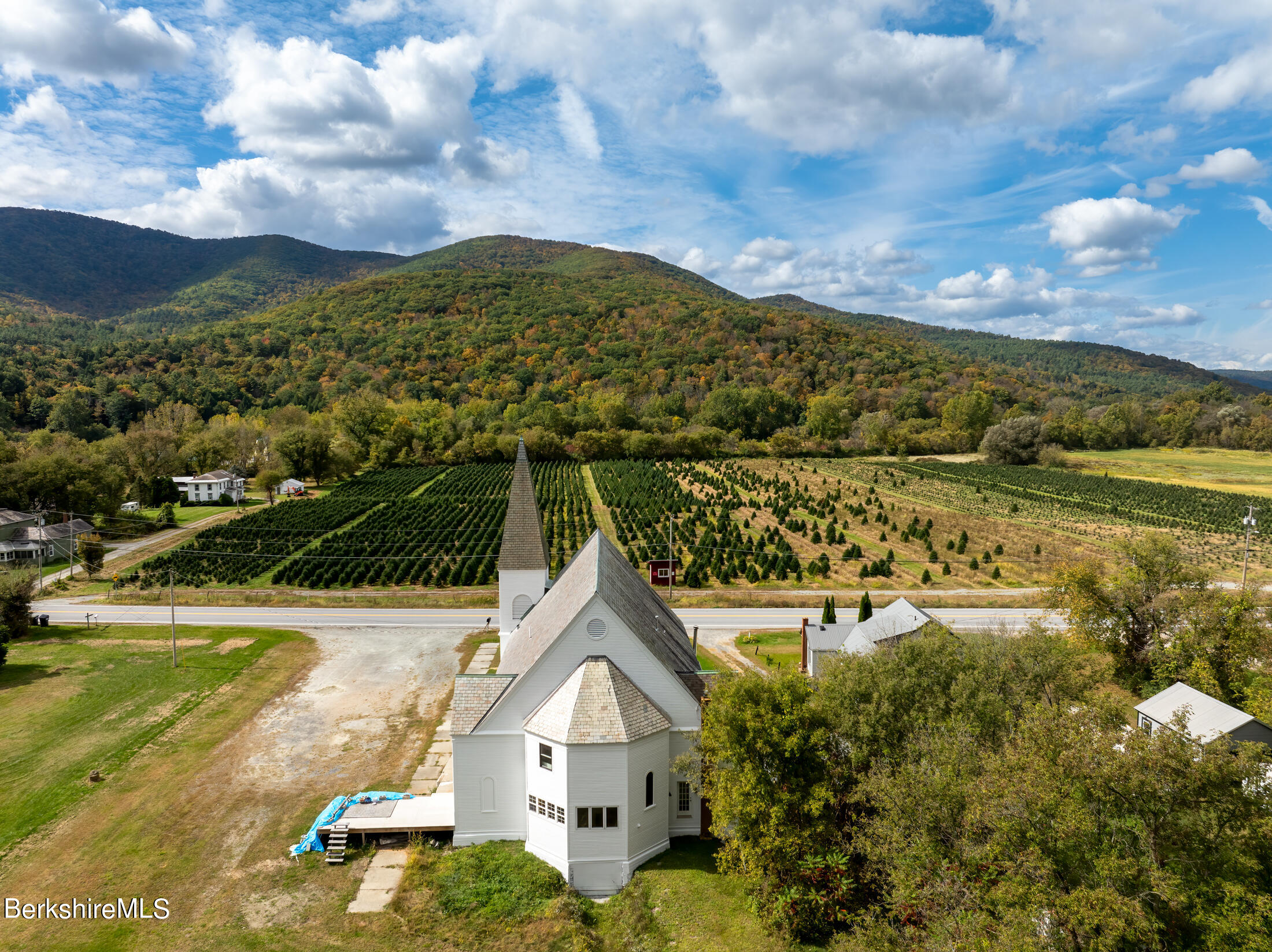 3310 Vt Route Pownal, VT 05261 - Photo 3 of 48 The magnificent church