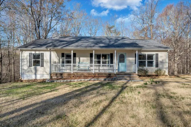 $349,900 | 1309 Gate Lane, Moneta, VA 24121