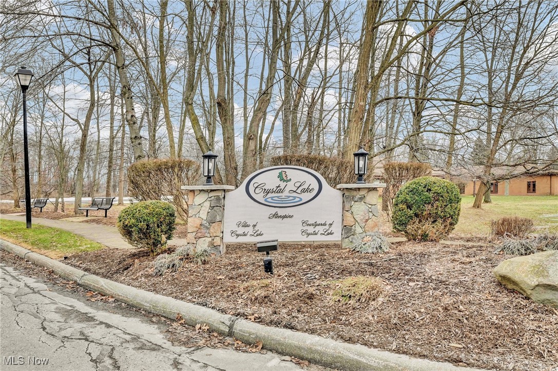 6745 Rock Ridge Court Cleveland, OH 44130 - Photo 31 of 33