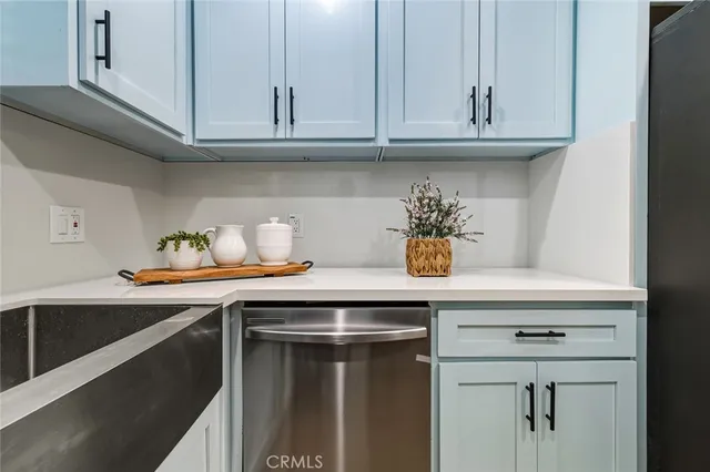 $929,900 | 1065 Bennett Avenue, Long Beach, CA 90804