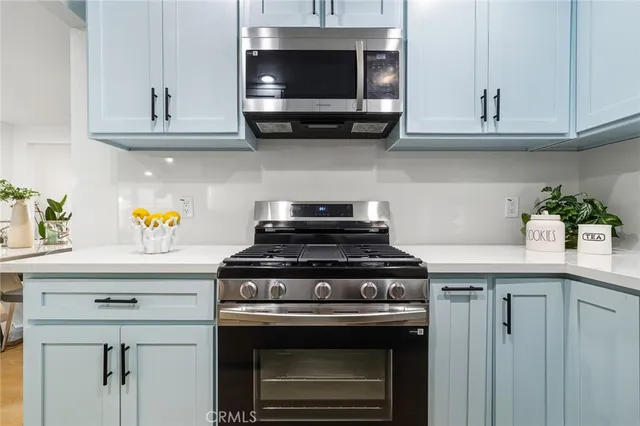 $929,900 | 1065 Bennett Avenue, Long Beach, CA 90804